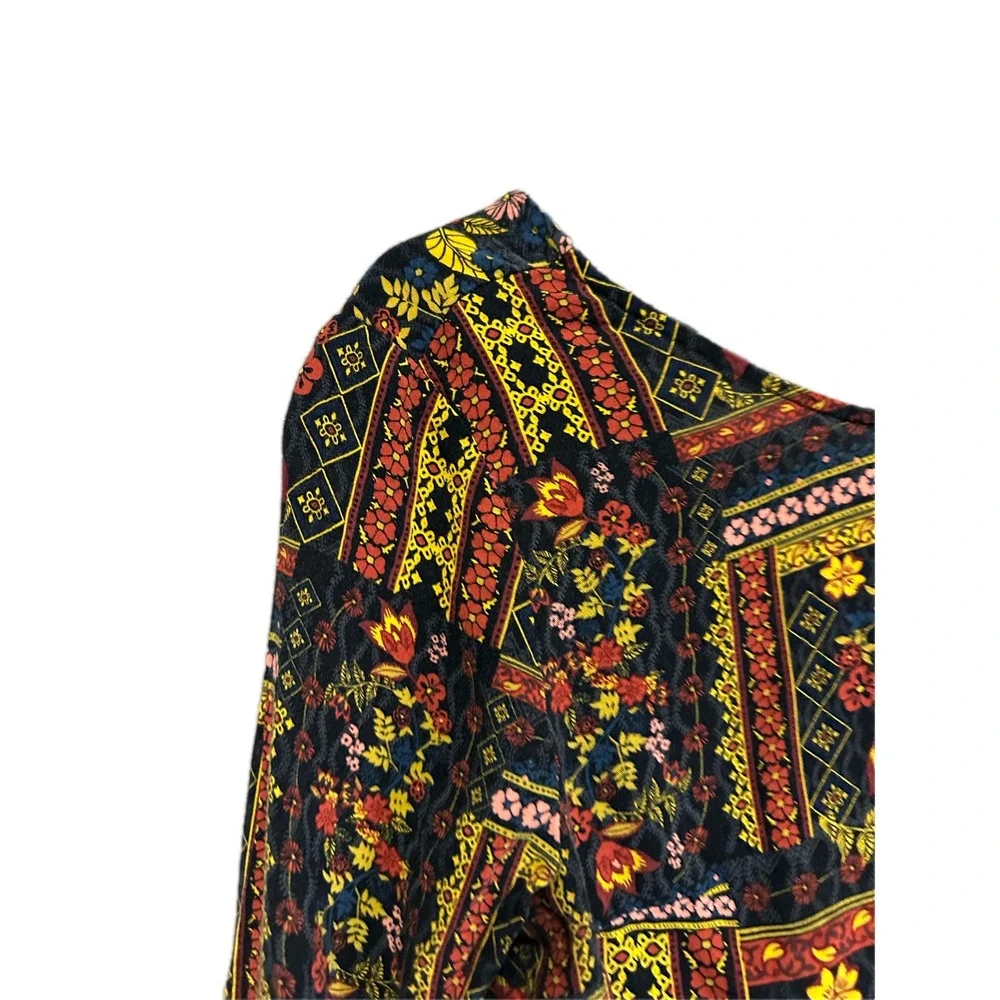 H&M‎ Coachella Festival Floral Print Bell Sleeve Lace Trim Crop Top Blouse